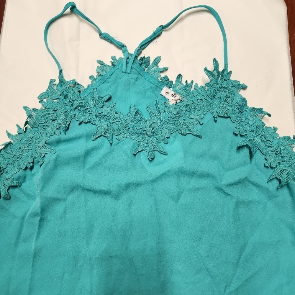 3/$25 NWT MACARON Jade Green size XL cami with flower trim and T back